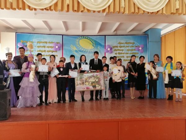 Түркістан облысы: Мақтаарал ауданында &laquo;Ән-жырымның арқауы &ndash; Тәуелсіздік&raquo; атты патриоттық әндер байқауы өтті