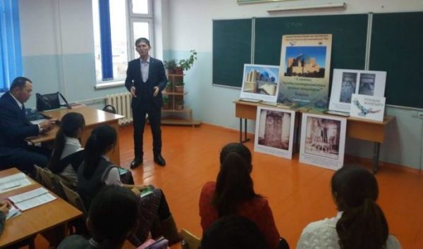 Түркістанда &laquo;Ұлттық құндылықтарымыздың рухани жаңғыруы&raquo; атты көрме ұйымдастырылды