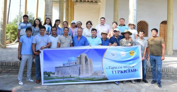 &laquo;Тарихы терең Түркістан&raquo; ақпараттық туры басталды