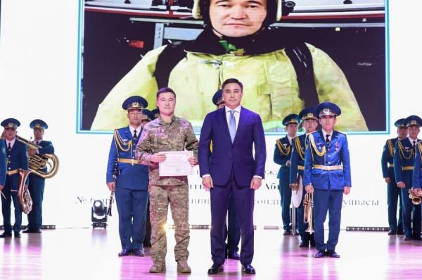 В Шымкенте поздравили спасателей с профессиональным праздником