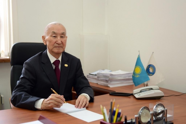 Әбдімәлік НЫСАНБАЕВ, философ, академик: «АЛЛА ЖАҚҚАН ОТТЫ АДАМ ҮРЛЕП СӨНДІРЕ АЛМАЙДЫ»