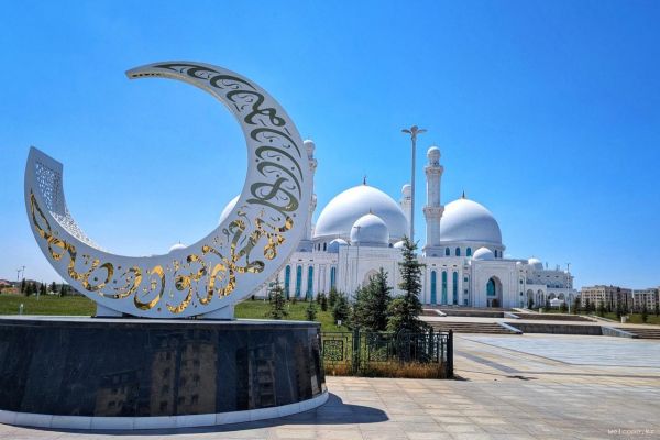 Яркий и многогранный Шымкент погружает в атмосферу восточной сказки