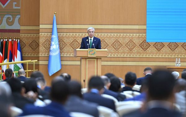 Глава государства выступил на Третьей конференции Организации Объединенных Наций по развивающимся странам, не имеющим выхода к морю