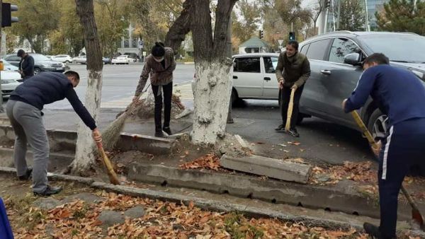 Шымкентте &laquo;Бірге &ndash; таза Қазақстан&raquo; тазалық акциясы аясында сенбілік ұйымдастырылды