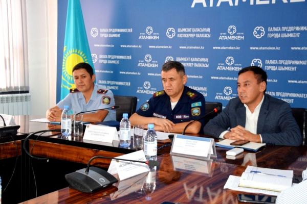 В ШЫМКЕНТЕ ПРОШЕЛ КРУГЛЫЙЙ СТОЛ НА ТЕМУ &laquo;ГАЗБОЛЛОН&raquo;