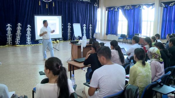 Түркістан облысында &laquo;Жас кәсіпкер&raquo; оқу жобасы өтіп жатыр