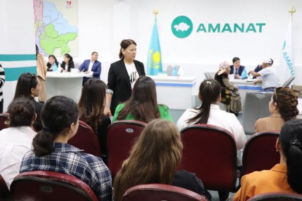 Шымкентцы получают бесплатную консультацию в рамках проекта «Правовая помощь»