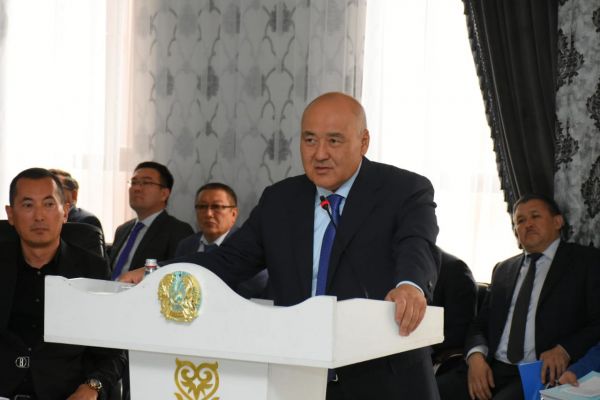 Өмірзақ Шөкеев, Түркістан облысының әкімі: &laquo;Үкімет Түркістанды барынша дамытатын 5 қаулы қабылдады&raquo;