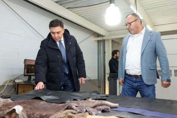 Шымкент: 200 тысяч пар обуви в год