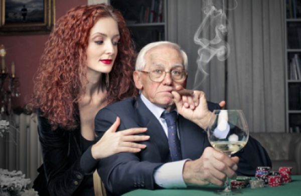 Әкімнің көңілдесі әкімдіктегілердің ығырын шығарыпты