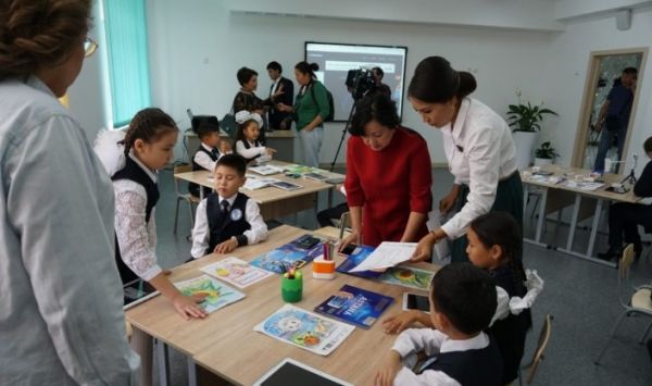 Түркістан облысында &laquo;Латын әліпбиі &mdash; мектепалды даярлық үрдісінде&raquo; атты дөңгелек үстел өтті