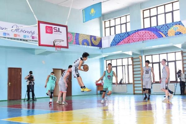 ЮНЫЕ БАСКЕТБОЛИСТЫ МОЛОДЕЖНОЙ ЛИГИ В ЧЕТВЕРТЬФИНАЛЕ
