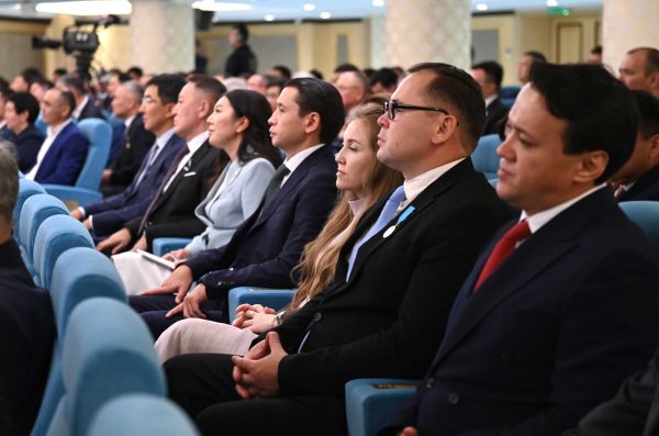 Послание Президента Республики Казахстан: От &laquo;Закона и порядка&raquo; к культурному обществу