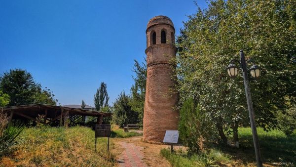 Исторические достопримечательности  Шымкента