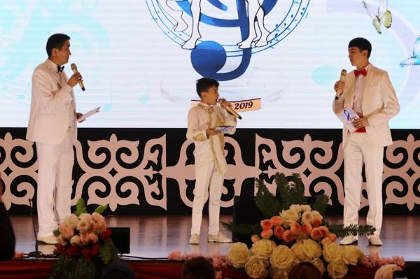 Түркістан облысы: &laquo;Ақбота - 2019&raquo; балалар арасындағы ән-би байқауы мәресіне жетті